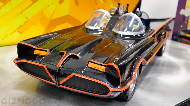 Illustration for article titled "Holy Classic 1966 Batmobile With Six-Inch Figures, Batman!"